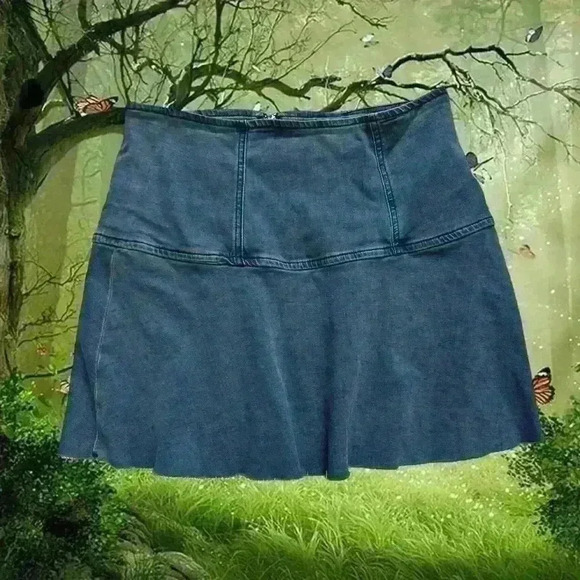 Free People Highlands Denim Mini Skirt Size 8 - Picture 1 of 9